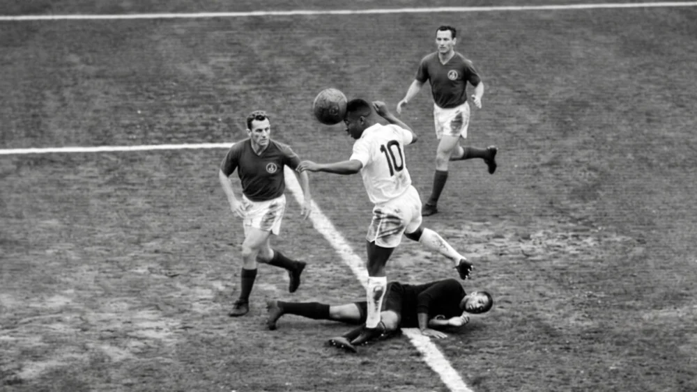 Google recria gol mais bonito de Pelé que nunca foi filmado; assista