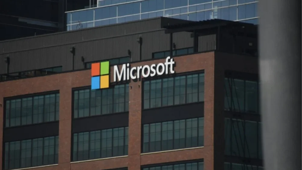 Microsoft surpreende ao lançar uma distribuição Linux feita para um mercado bilionário
