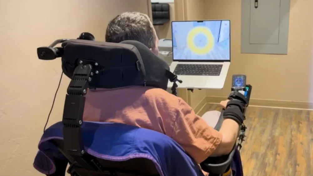 O implante cerebral da Neuralink avança para uma nova fase e mostra seu maior potencial