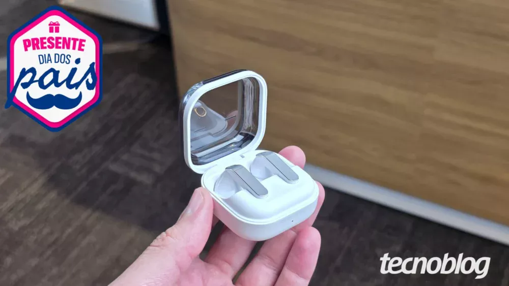 Dia dos Pais 2026: Galaxy Buds 4 com ANC sai 31% mais barato