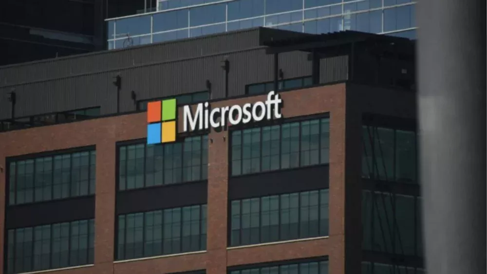 Microsoft surpreende ao lançar uma distribuição Linux feita para um mercado bilionário