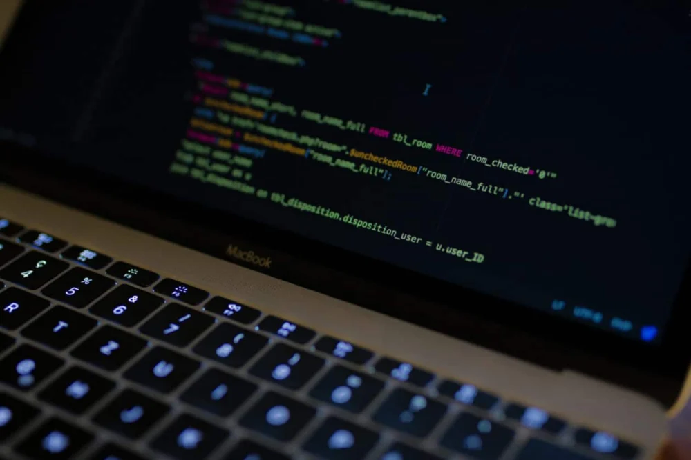 Proteção robusta do macOS dificulta ataque que substitui apps legítimos por malware