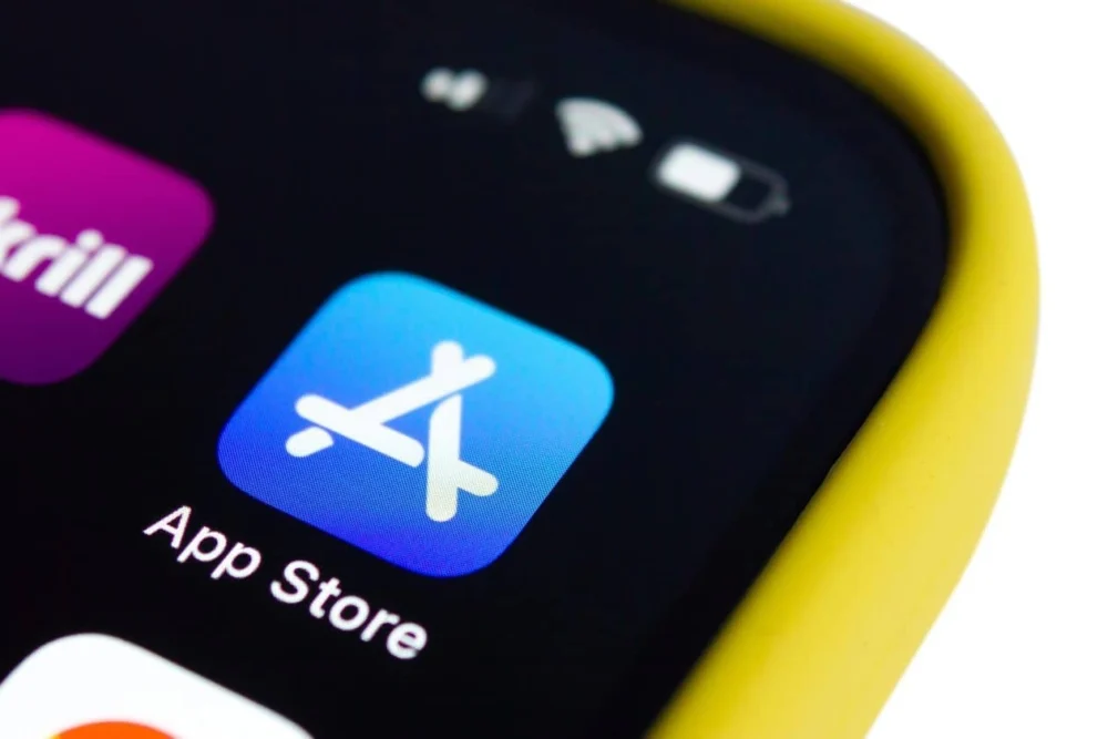 Apple propõe novas taxas para compras em apps com links externos nos EUA
