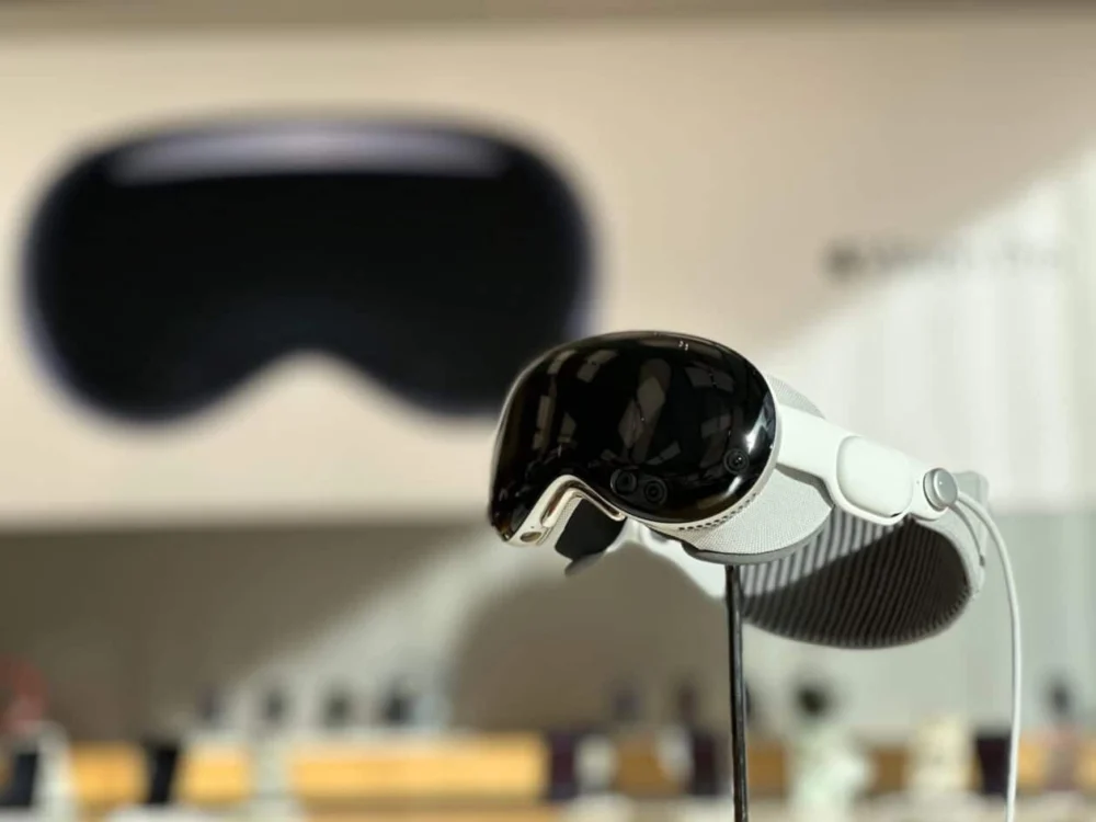 Apple teria demitido conjunto de funcionários ligados ao Vision Pro