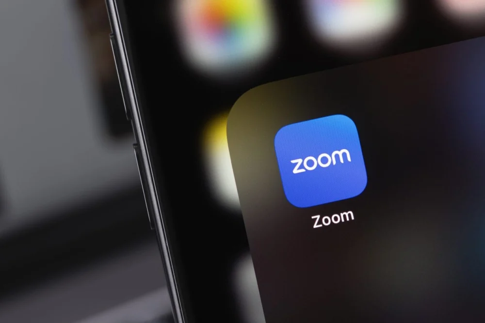 Brechas no Zoom permitiam controle de dispositivos durante videochamadas