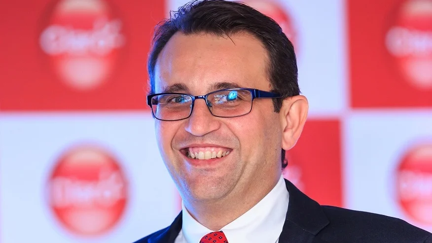 Claro descarta IA no atendimento telefônico (ao contrário da Vivo)