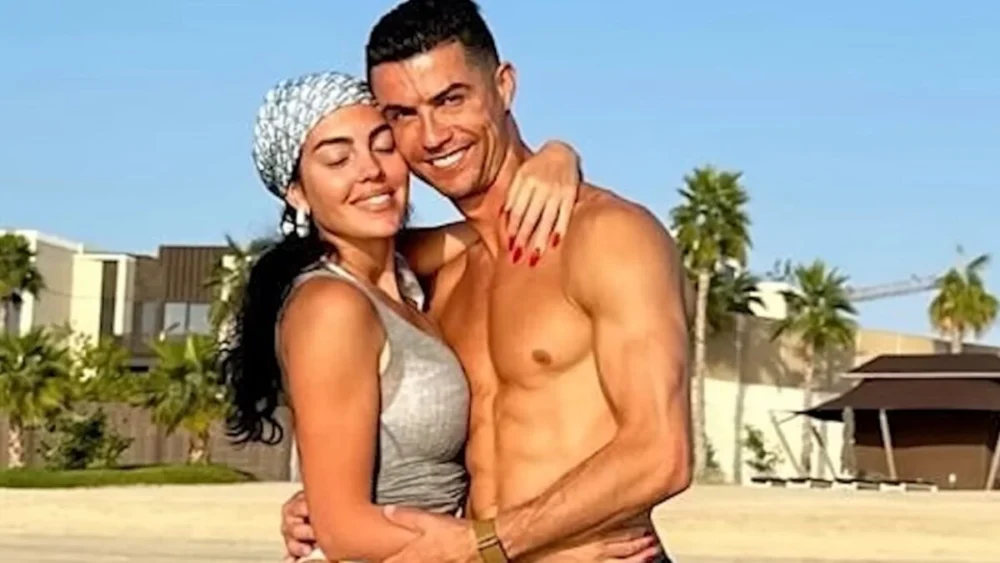 Cristiano e Georgina surpreendem milhões de seguidores ao confirmar casamento