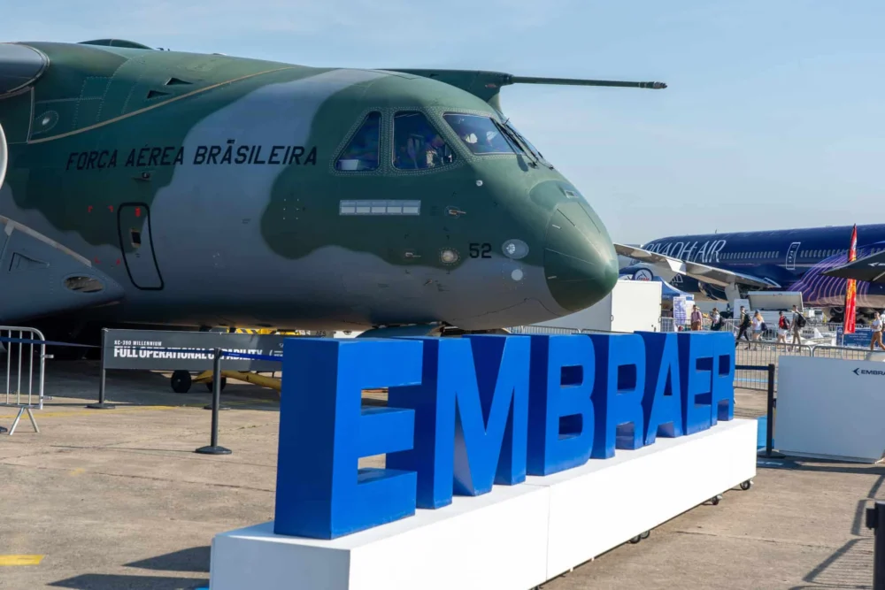 Decolagem automática: como é a tecnologia da Embraer?
