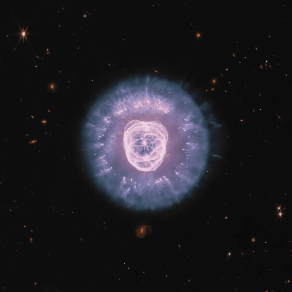 James Webb revela “rosto de leão” em nebulosa que está desaparecendo