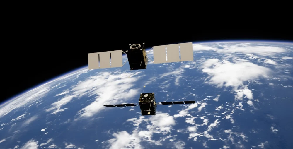 Objetos do espaço estão caindo com mais frequência; por que isso preocupa?