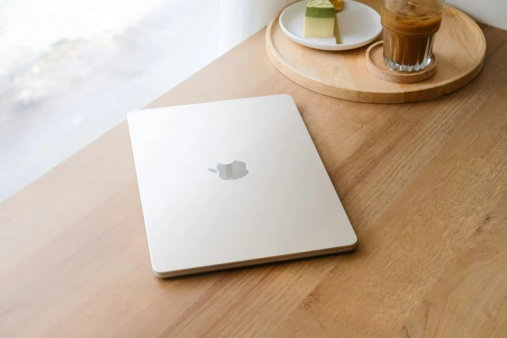 Ofertas: MacBooks Air de 13″ e 15″ (M5) com até 34% de desconto!