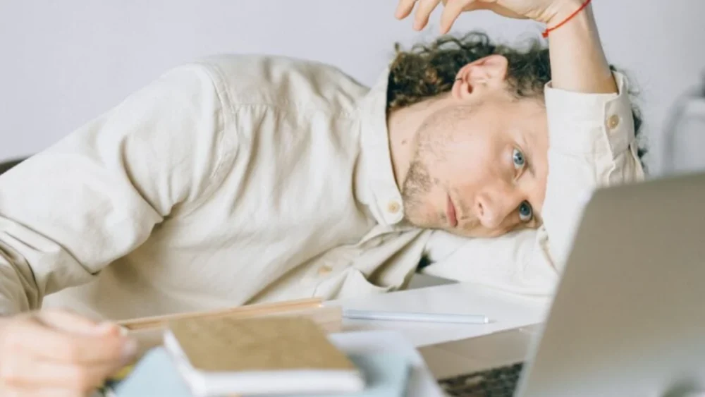 Os minutos mais improdutivos do seu dia podem esconder um trabalho importante do cérebro