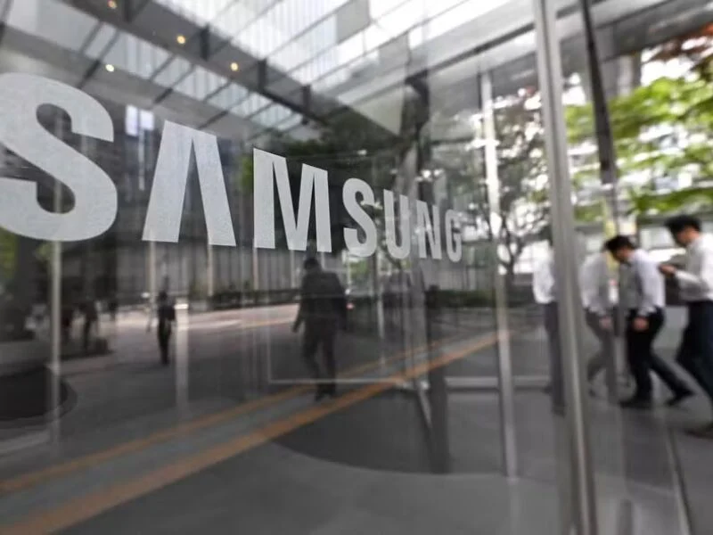 Vazamento de capas revela possível visual do Galaxy S26 FE; veja quando o aparelho será lançado