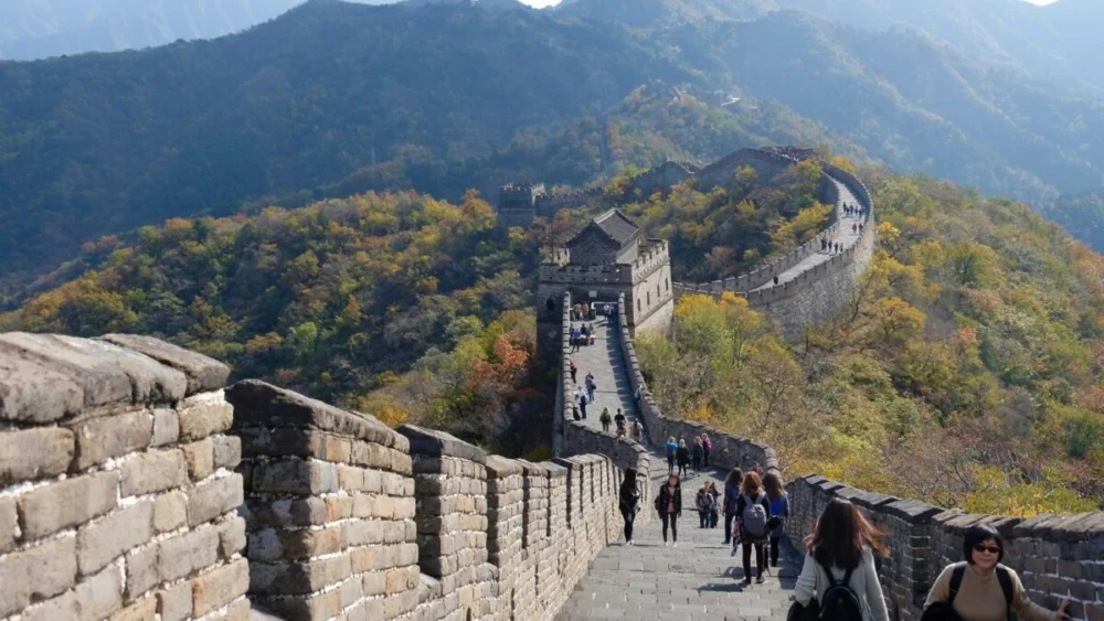 A China está mudando a paisagem de seus desertos e a tecnologia por trás do projeto impressiona