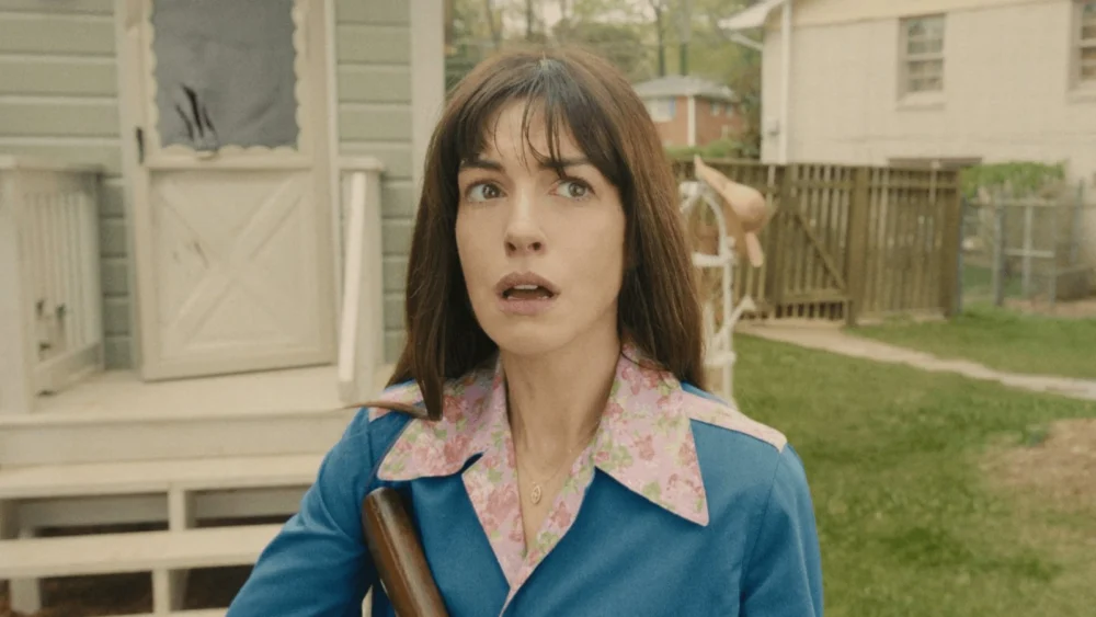 Anne Hathaway e Ewan McGregor estrelam filme com dinossauros! Confira O Fim da Rua