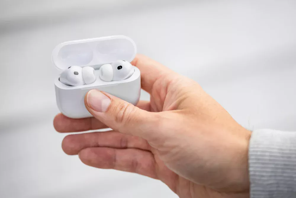 Como descobrir a versão exata do firmware que está rodando nos AirPods [Pro e Max]