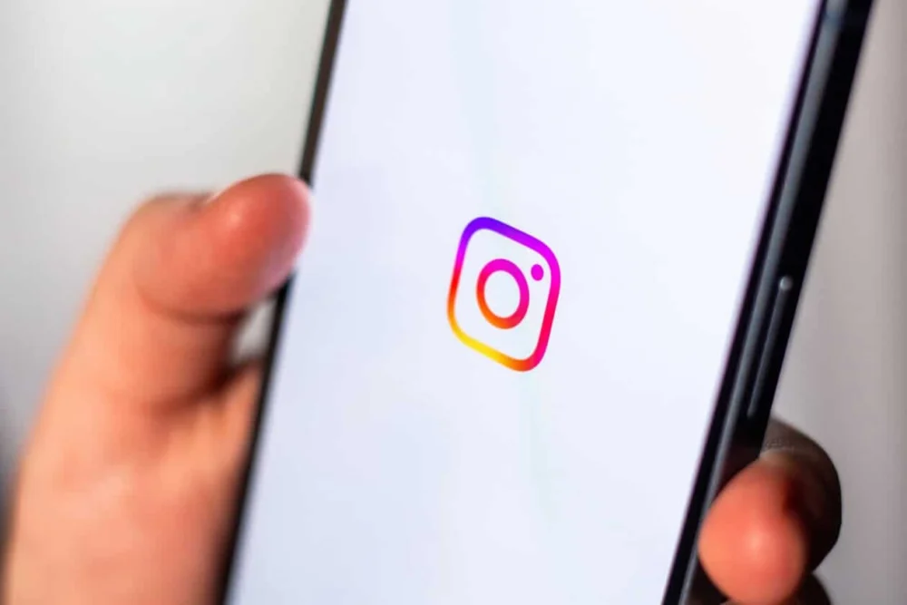 Como mudar a fonte da sua bio no Instagram