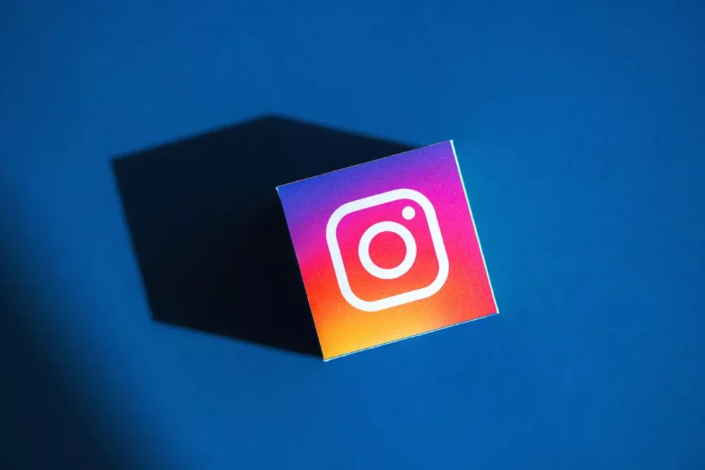 Como ver uma prévia de um story do Instagram sem que ninguém saiba