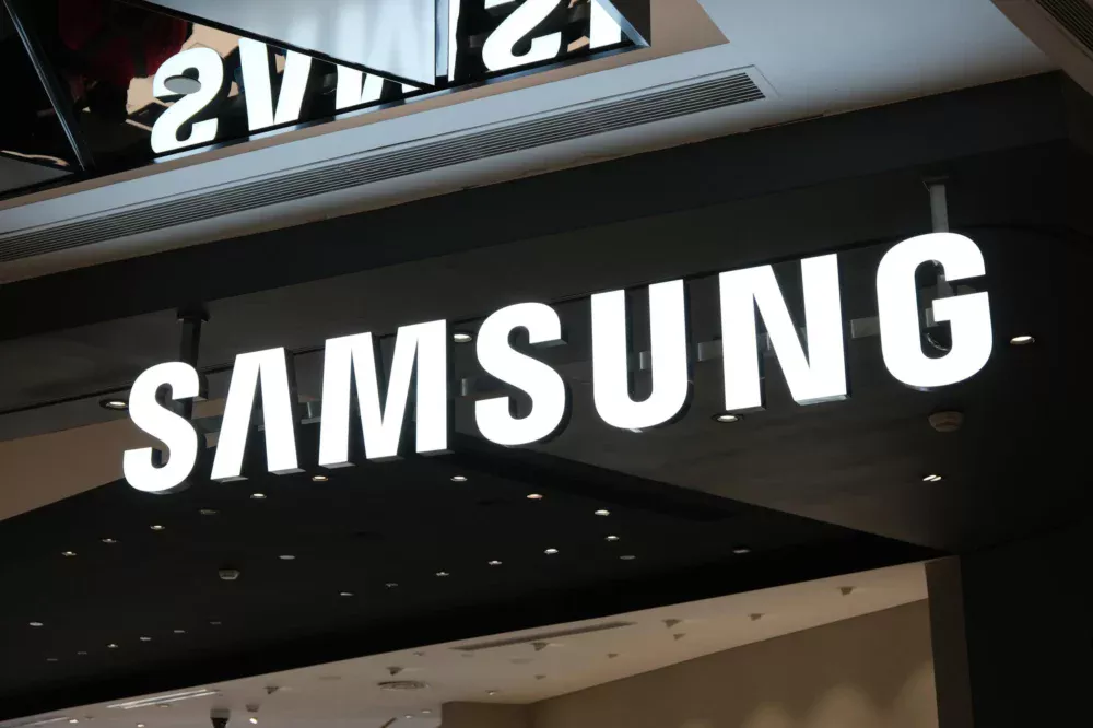 Samsung alerta que IA pode deixar celulares e PCs mais caros até 2028