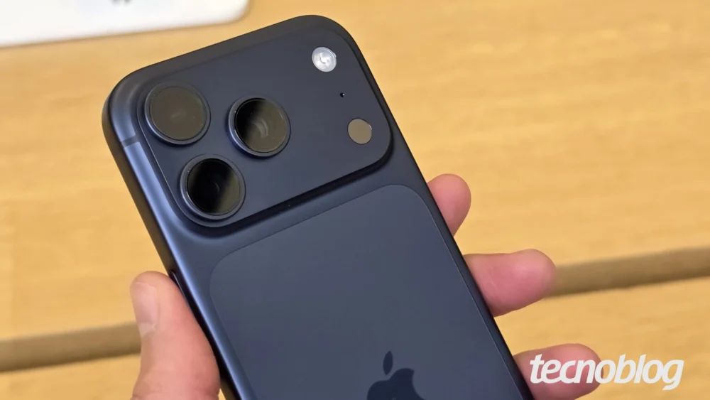 iPhone pode sofrer histórico aumento de preço
