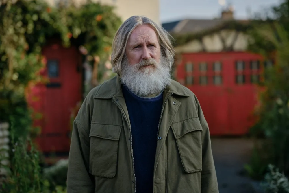 Apple TV libera trailer da série britânica “Small Prophets”