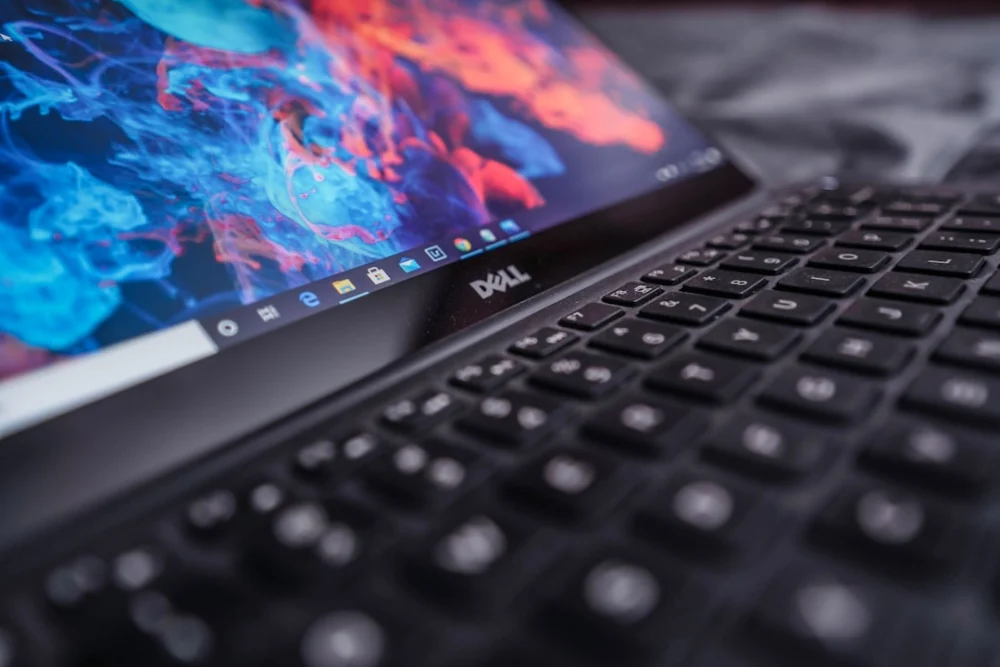 Dell eleva novamente previsões impulsionada por demanda por IA