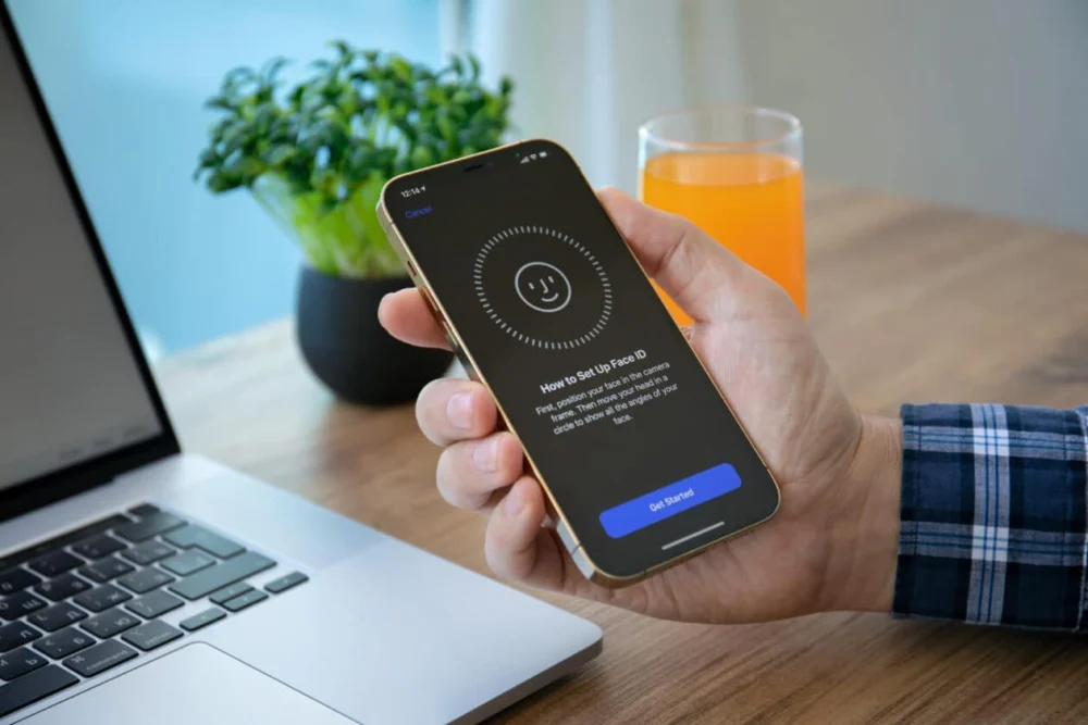 Empresa do setor químico processa a Apple por tecnologia do Face ID