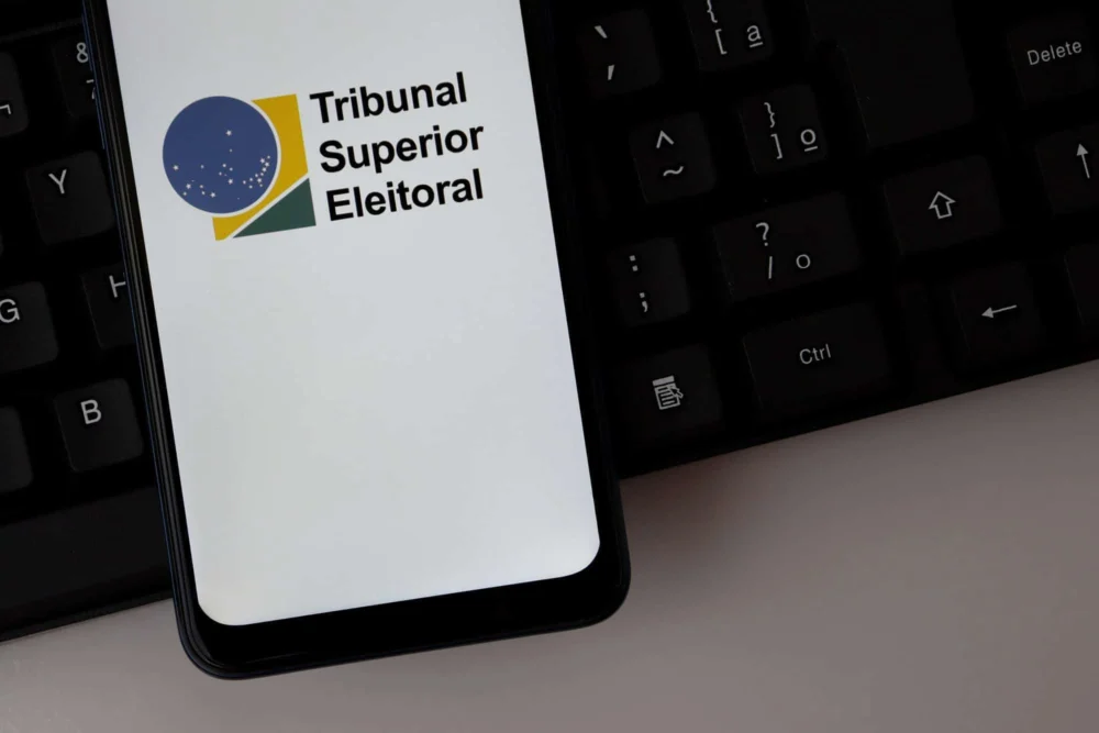 Golpe do e-Título em 2026: saiba como identificar mensagens falsas