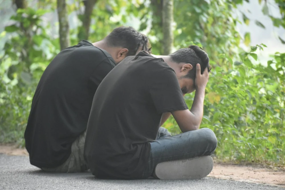Jovens estão lendo pior — e especialistas temem efeitos sobre ansiedade e solidão