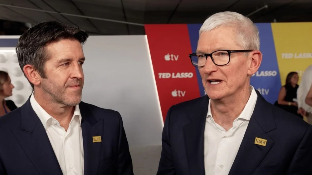 Remuneração de John Ternus será de US$58 milhões em 2027; Tim Cook receberá US$47 milhões