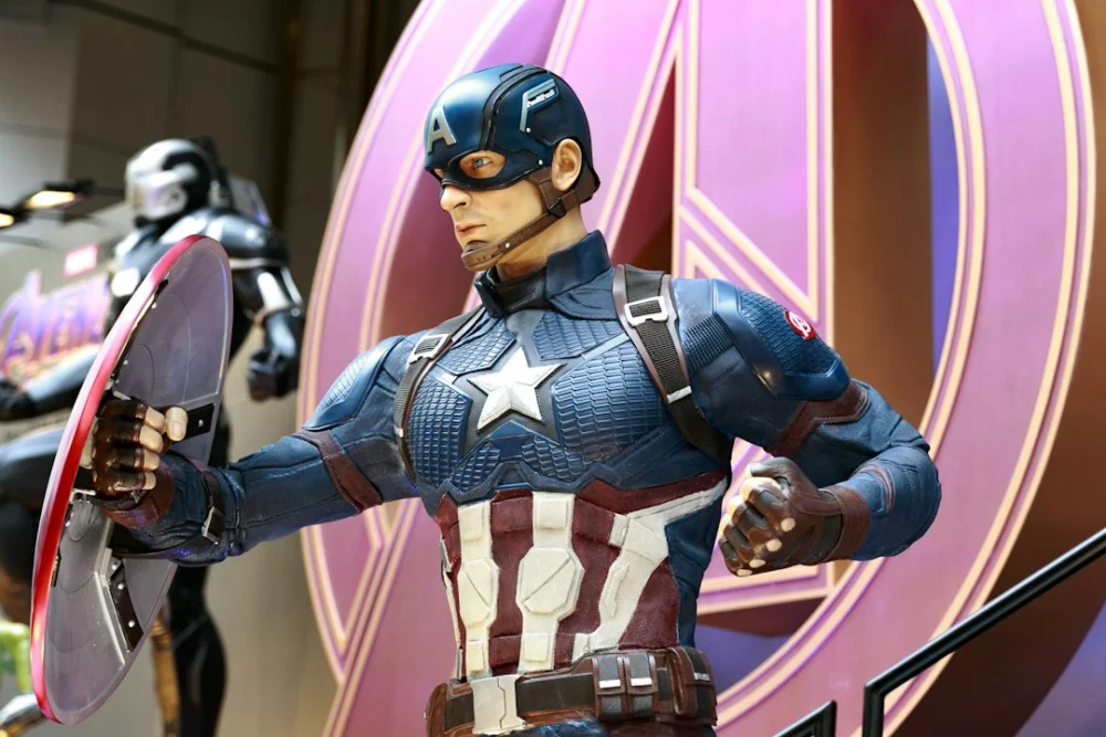 Roteiristas de ‘Vingadores: Ultimato’ quase mataram o Gavião Arqueiro no lugar da Viúva Negra