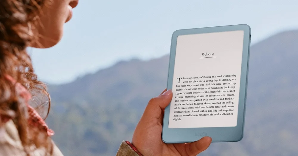 Vazamento mostra Kindle de 12ª geração com mudanças no design; veja como ficou