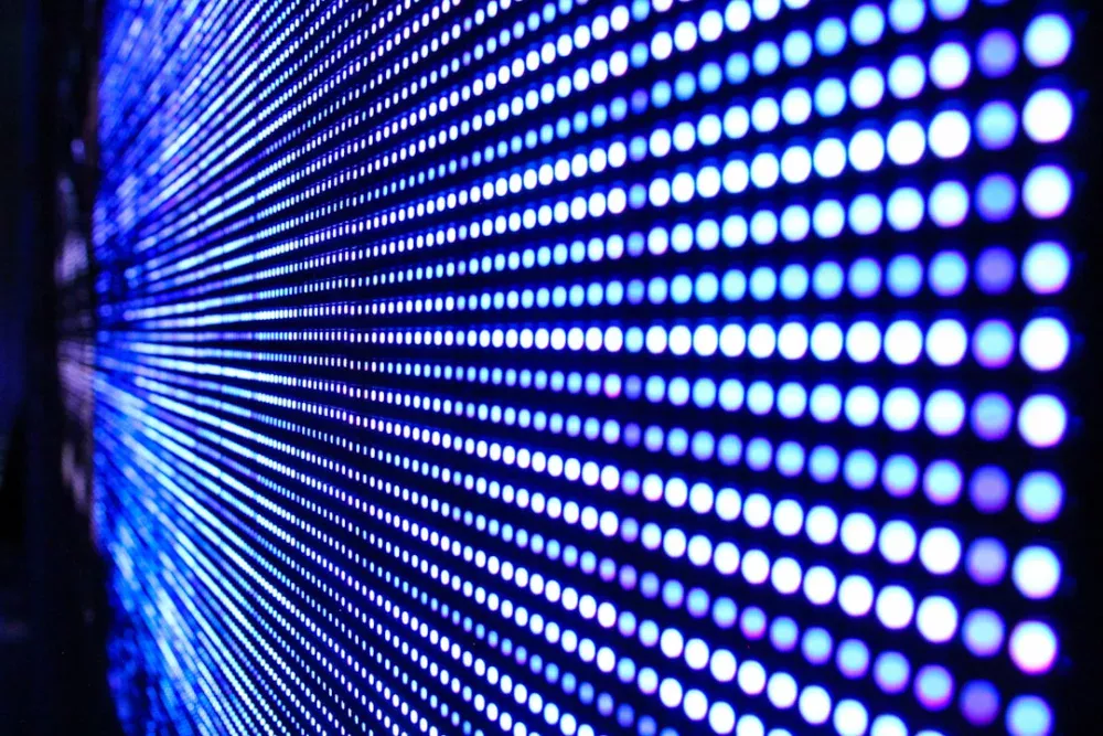 Apagou a luz, mas o LED continua aceso? Entenda por que isso acontece