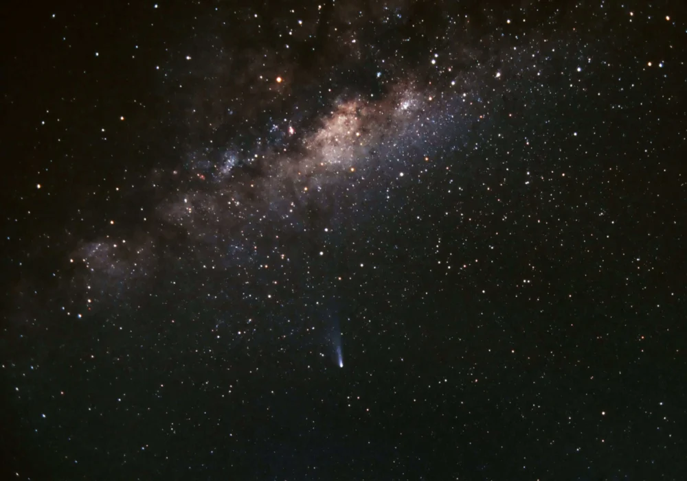 Missão pretende alcançar o cometa Halley e acompanhá-lo durante sua próxima passagem pelo Sol