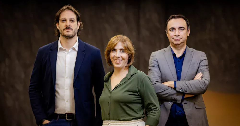 O Brasil perde talento como uma rede neural perde sinal. Em Goiânia, 3 professores acharam o atalho