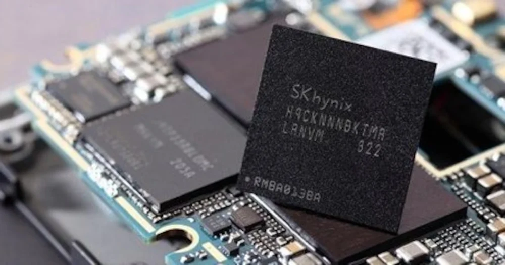 Ações da SK Hynix sobem 4,4% após empresa suspender plano de IPO da subsidiária Solidigm