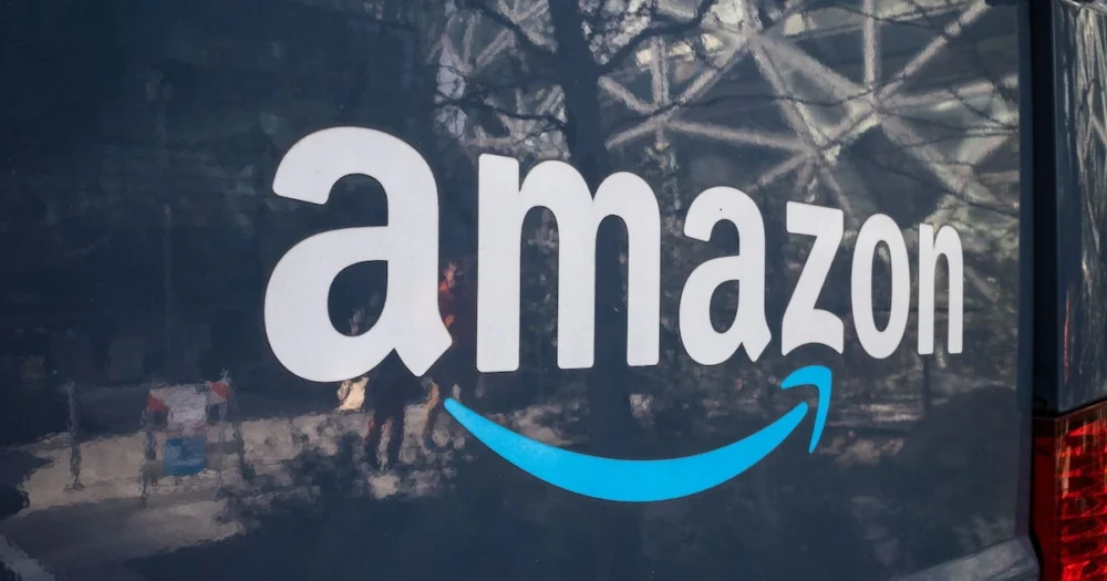 Amazon faz demissão no setor de varejo em semana de descontos da loja