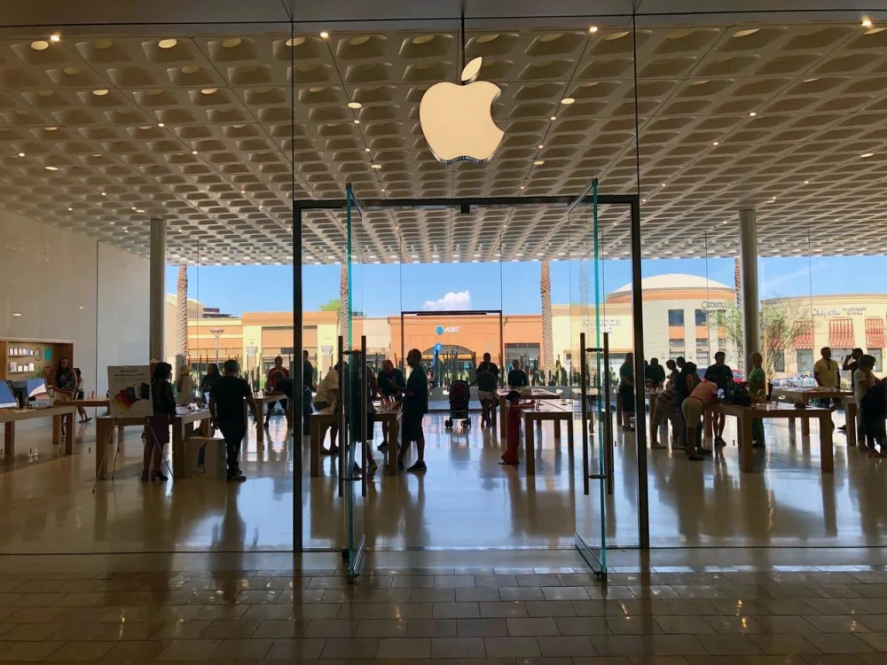 Apple Stores estariam se preparando para lançamento em 6 de novembro