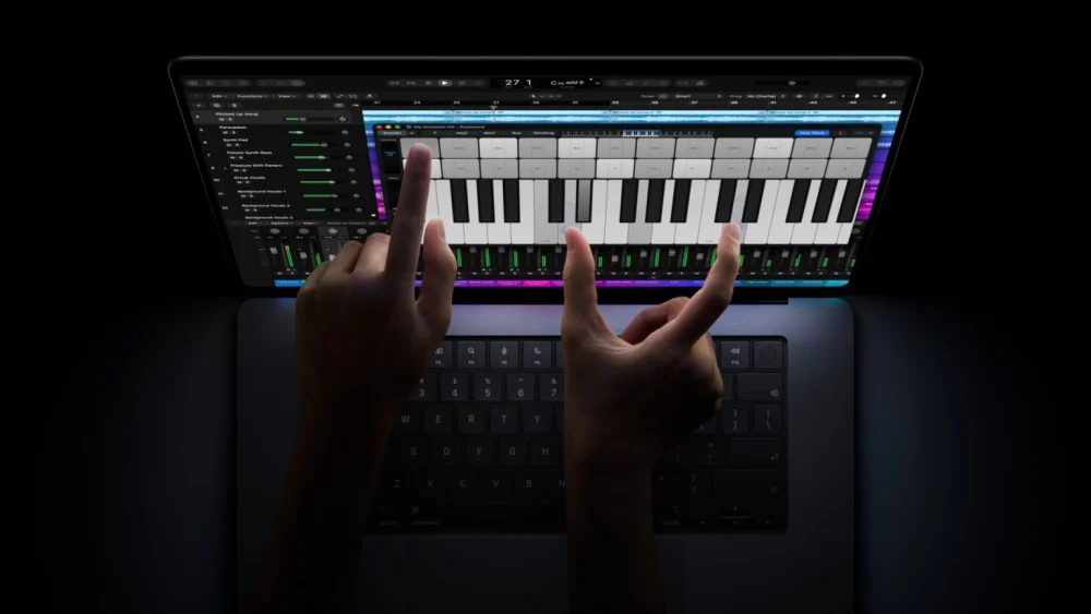 Apple anuncia MacBook Pro com tela OLED sensível a toques; veja preços