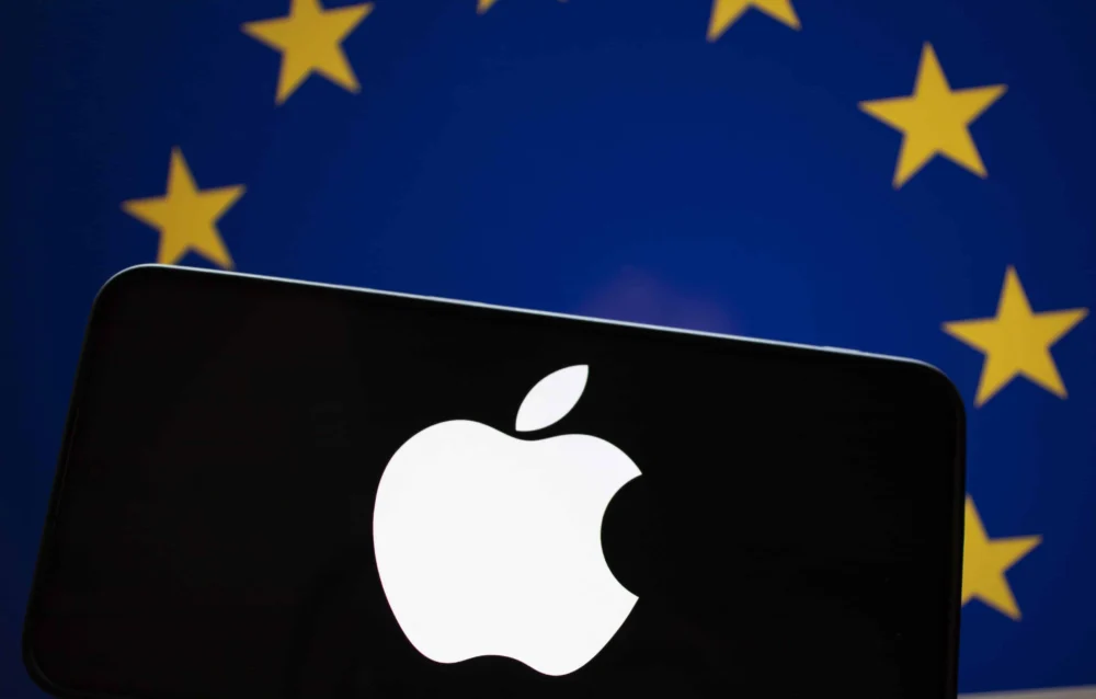 Apple gasta mais com lobbying na UE do que Total, Volkswagen e Airbus combinadas