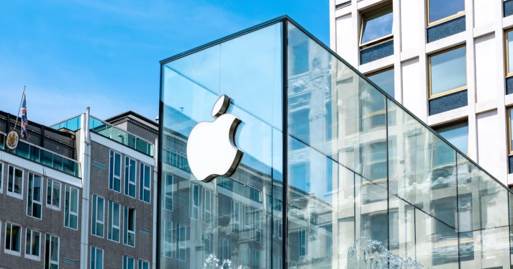 Apple se torna a 2ª empresa a bater US$ 5 trilhões em valor de mercado