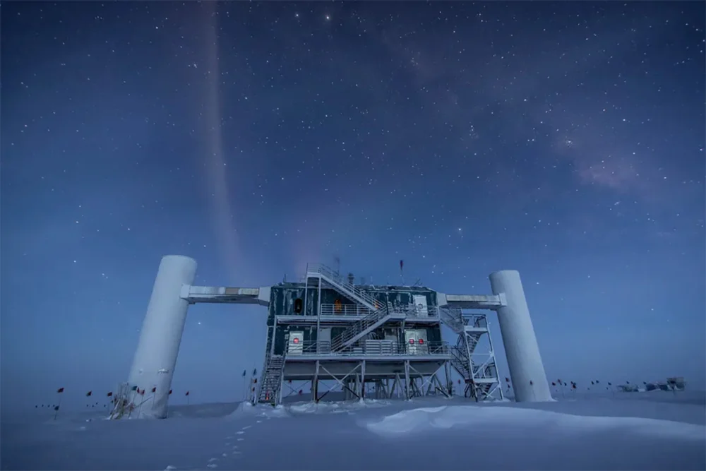 Entenda a ciência por trás do observatório de neutrinos reconhecido pelo Nobel de Física