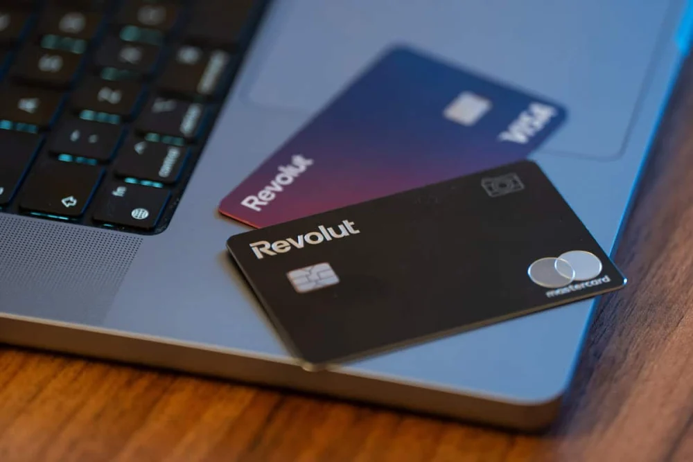 Falha na Revolut afeta pagamentos, saques e transferências de clientes