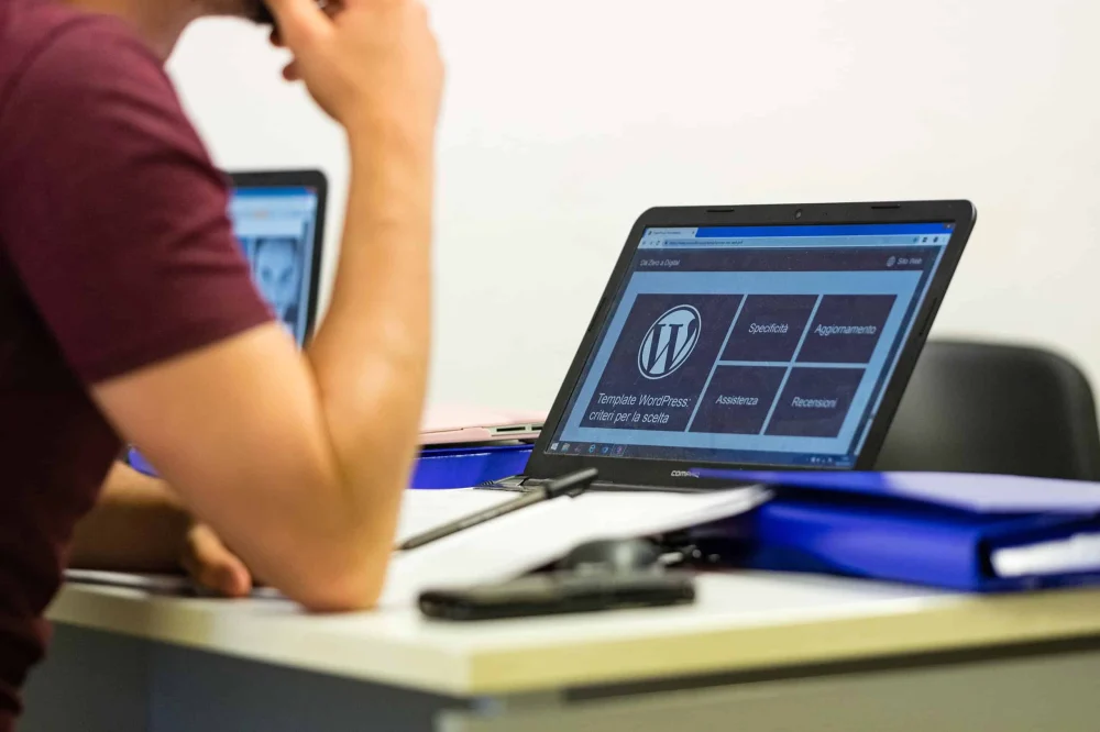 Falhas críticas no PHP colocam sites em risco; veja como empresas podem se proteger