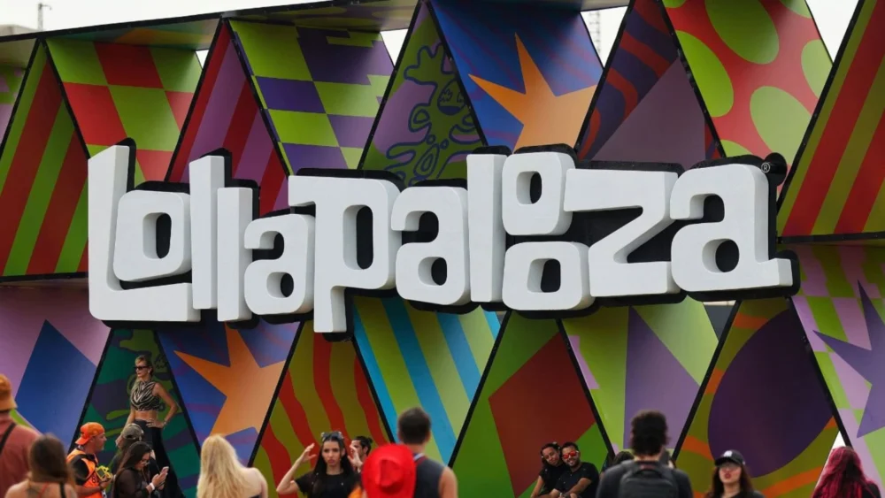 Lineup do Lollapalooza Brasil 2027 é divgulgado com Travis Scott, Charli XCX,The Killers e mais