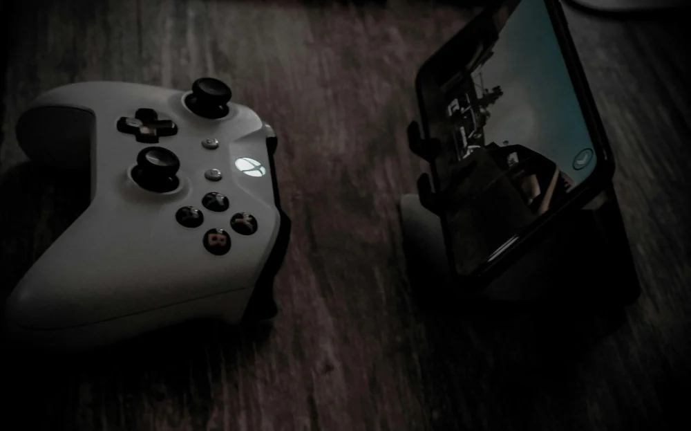 Mais franquias de consoles e PCs estão chegando ao mobile, diz chefe da App Store