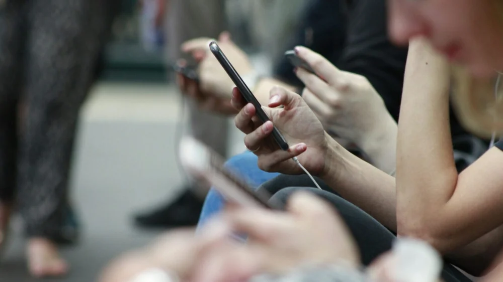 Mercado de celulares atinge o pior nível desde 2012