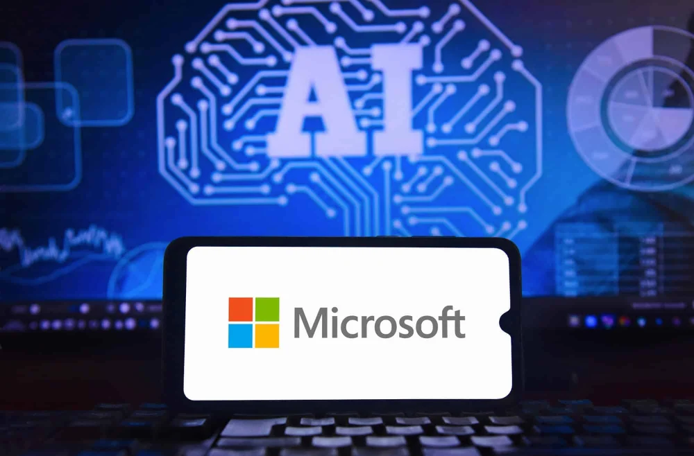 Microsoft aposta em chip próprio para reduzir custos da IA na nuvem