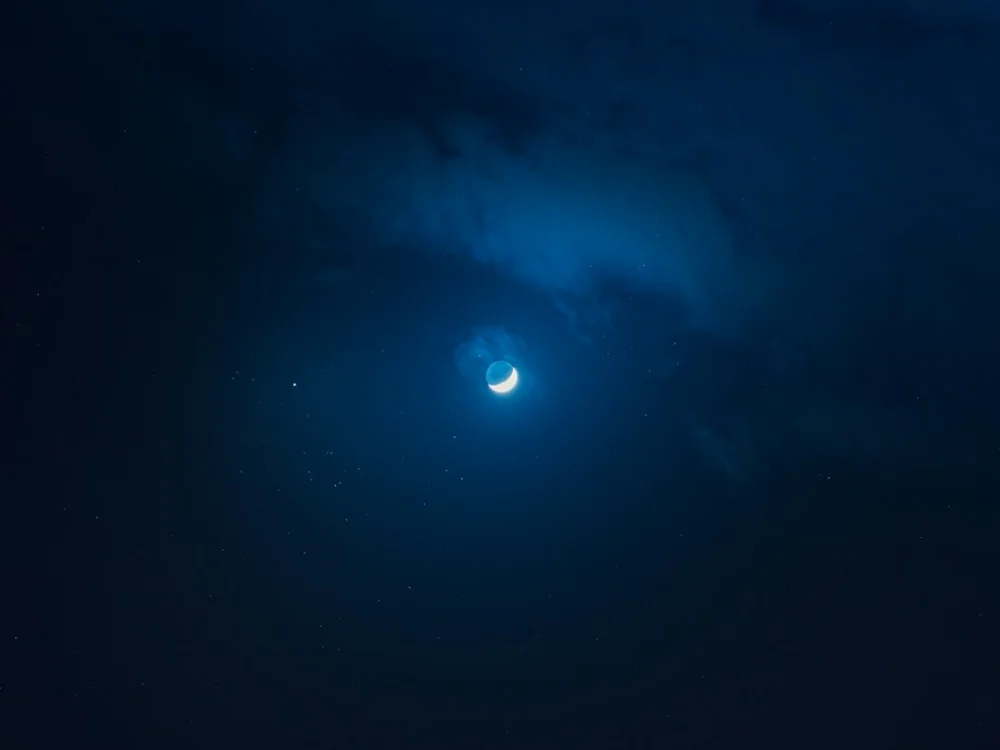 Saturno terá sua melhor noite do ano neste fim de semana — e a Lua ainda vai se encontrar com Mart