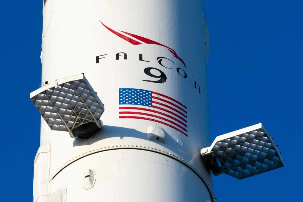 SpaceX lança missão militar secreta dos EUA com foguete reutilizado pela 28ª vez